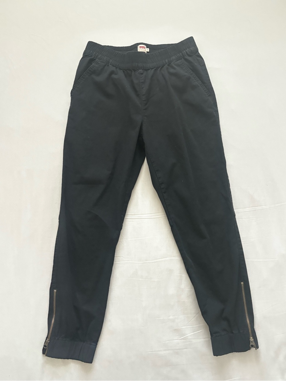 Levi’s Black Zipper Hem Casual Pants